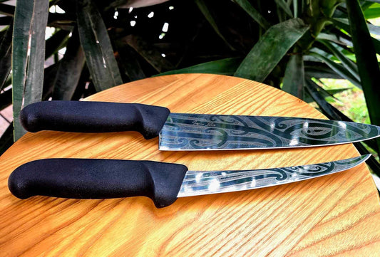 Māori Chef Knife (Free Boning Knife!)