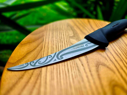 6" Māori Boning Knife