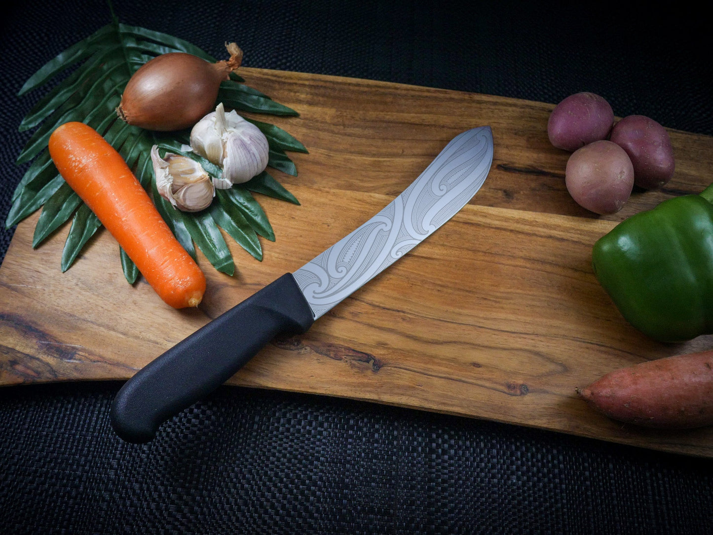 Māori Steak Knife