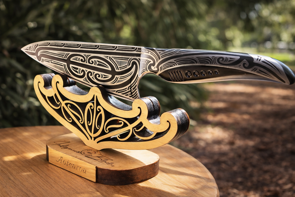 The Harata – Indigenous Blades